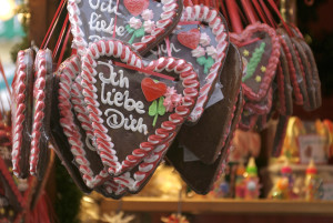 Gingerbread Heart - German American Cultural Foundation